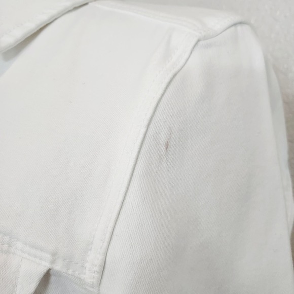 Women's White Denim Jacket - Picture 14 of 14